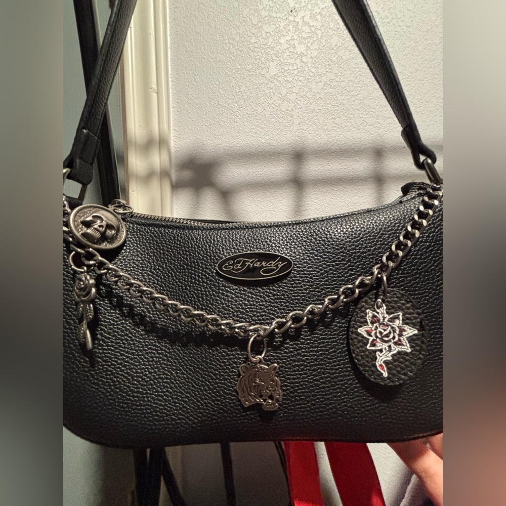 ED HARDY BLACK SHOULDER BAG